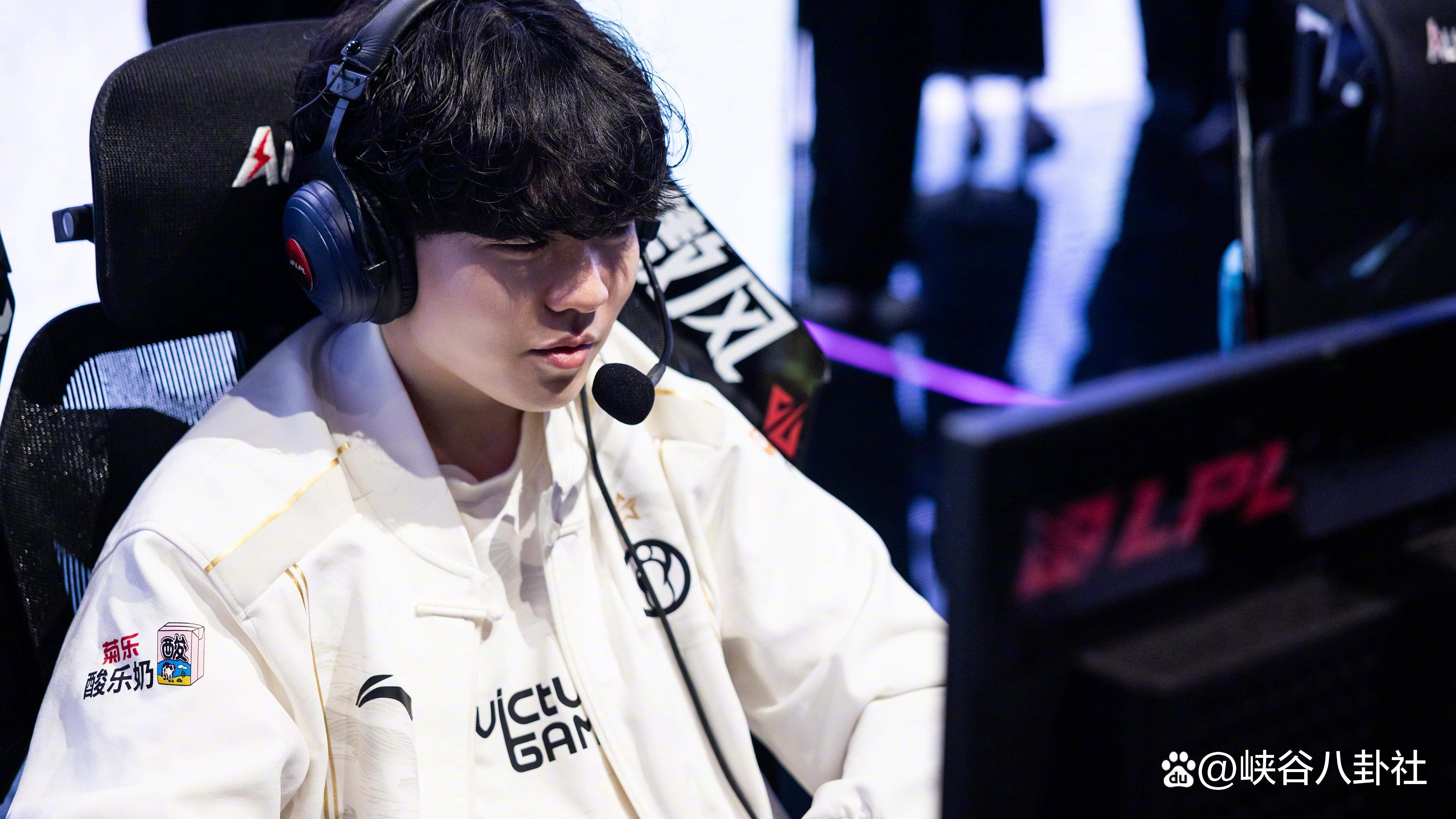 九游中国手游-rookie个人资料