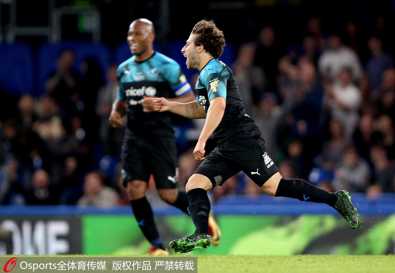 九游网页版-曼联前途光明！，德罗巴新星重返赛场表现突出再创辉煌时刻(盖德穆勒为什么28岁就退役)