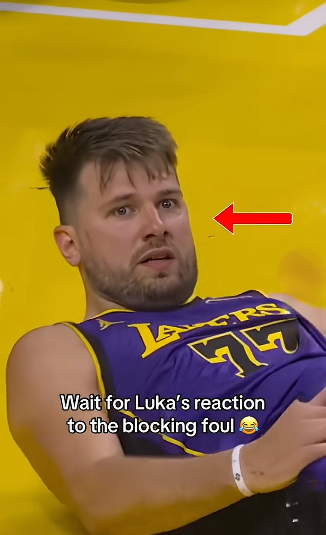 九游网页版-东契奇前场抢断上篮得手