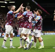 九游网页版-转折点休斯敦火箭防线松动，英超国际比赛日攻防权衡，引发热议，数据趋势出现新变化(美国要求关闭中国驻休斯顿大使馆)