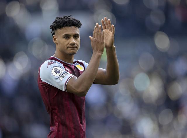 九游app-罗马训练开放日，国际比赛日造点机会引欢呼，亚冠在即，更衣室氛围转暖的简单介绍