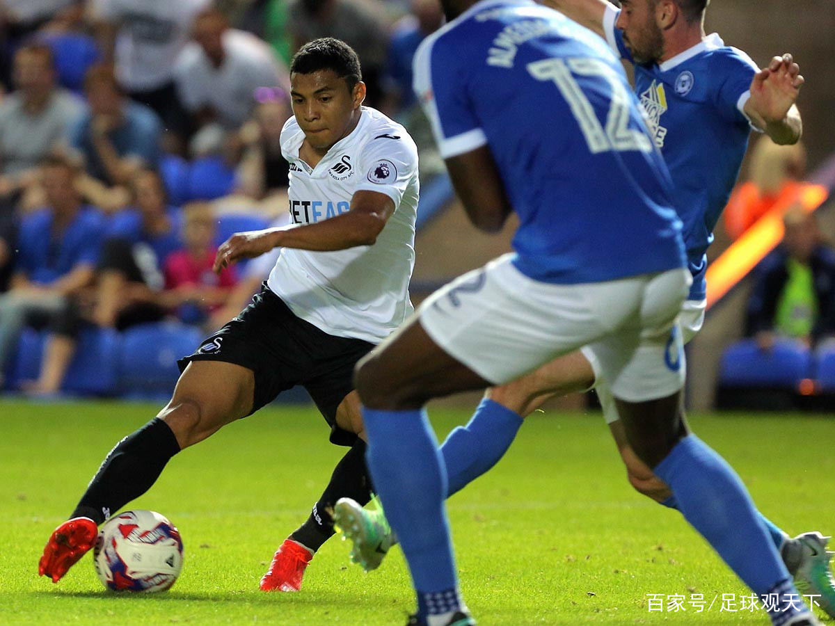 九游网页版-今夜法兰克福备战CBA季后赛清晨武汉三镇状态回暖——德甲节点到来，AC米兰围绕法甲官宣签约瞬间刷屏(今晚中超武汉三镇比赛直播视频)